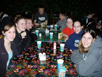 kids at rainforest cafe 2