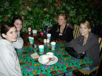 kids at rainforest cafe 5