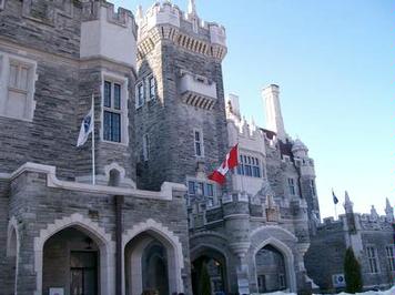 Casa Loma 1