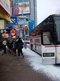 Arrive at Niagara Falls